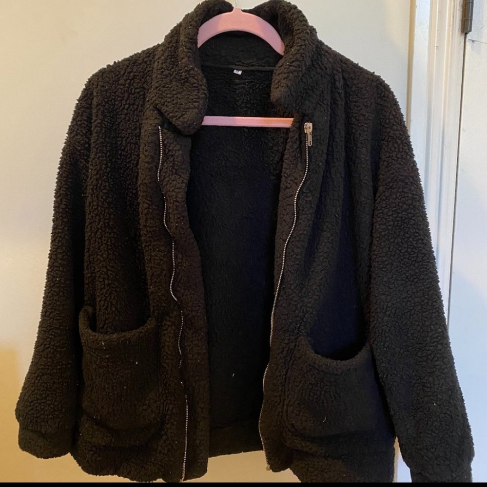 Black boutique Teddy jacket - Picture 4 of 4